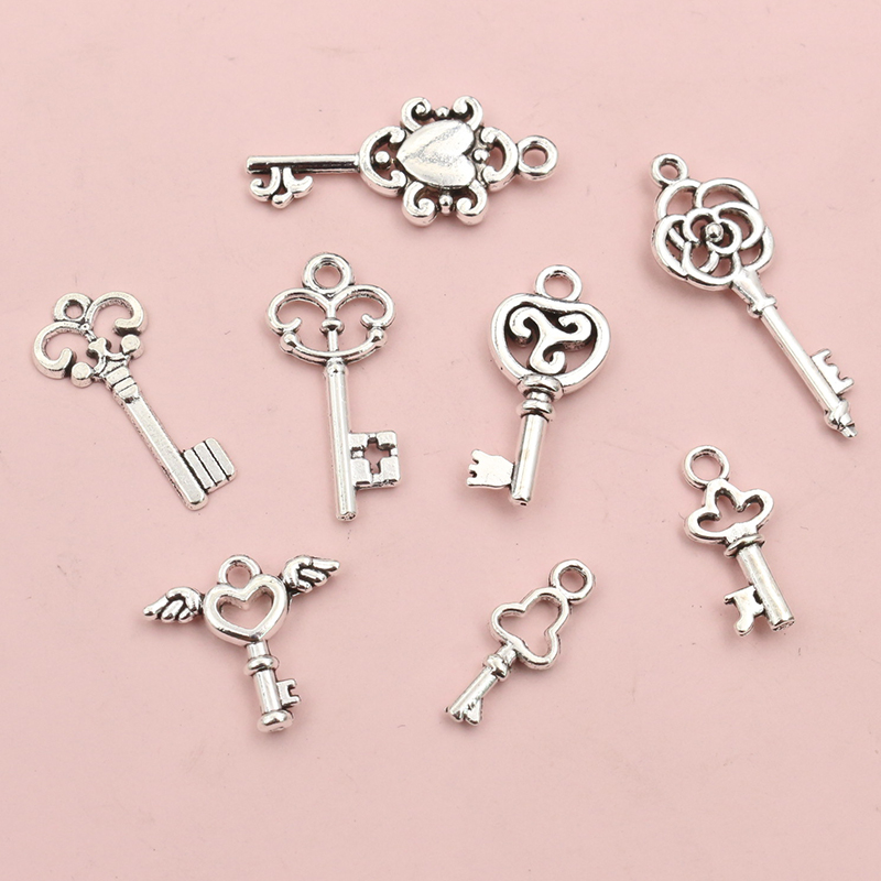 Vintage Tech Accessories - 50pcs 빈티지 작은 키 매력 골동품