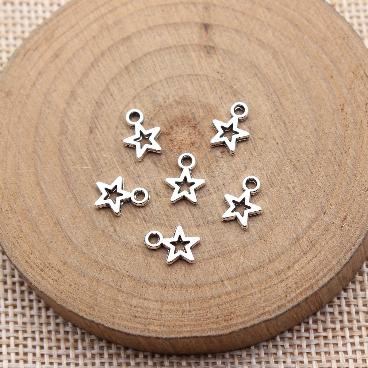 Vintage Tech Accessories - 80개 8.5x6.2mm(0.33x0.24인치) 앤틱 실버 컬러 스타