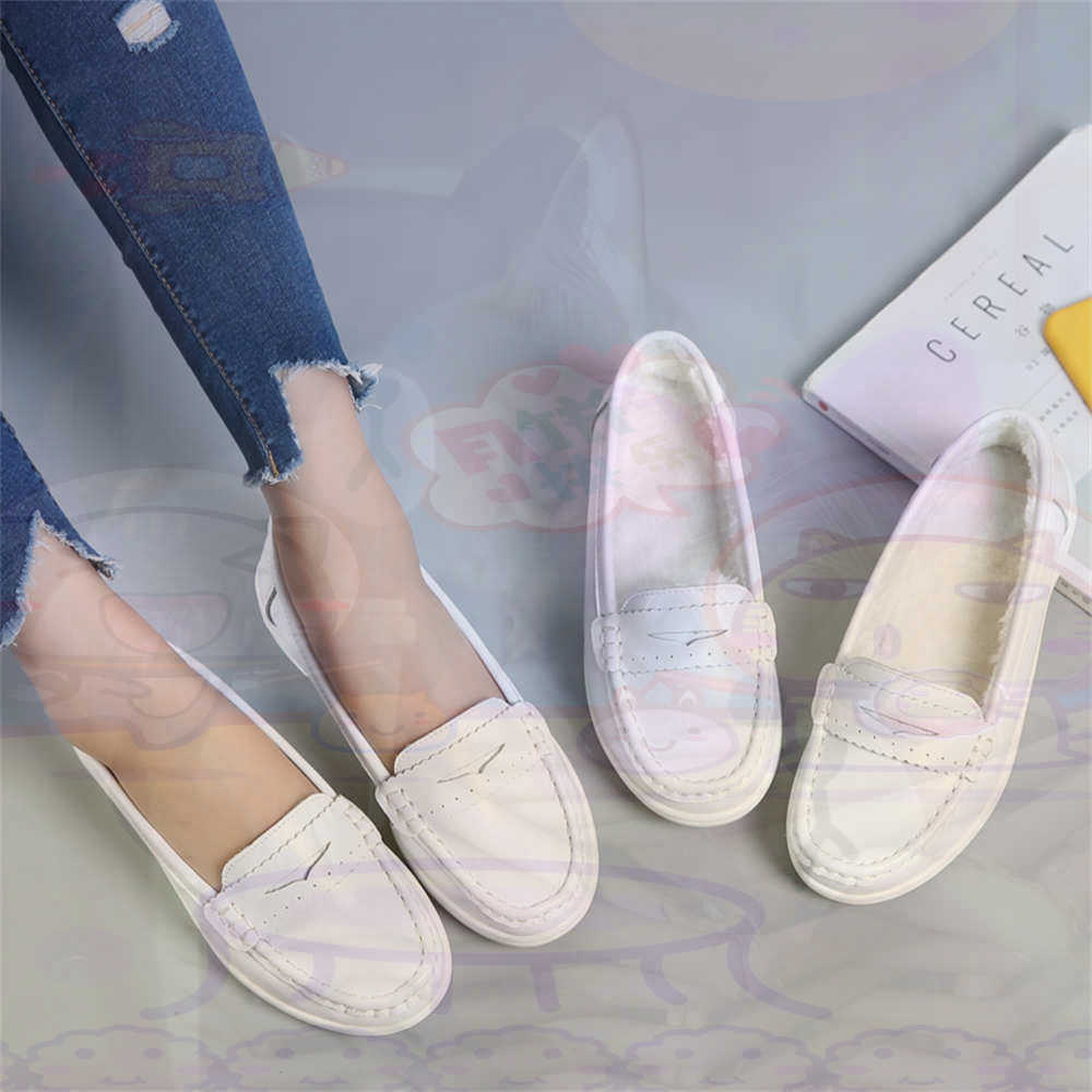 소프트 슬립 온 여성 대형 신발 워킹 테니스 스케이트  - Tech Accessories Gift Ideas 리뷰 및 가격
